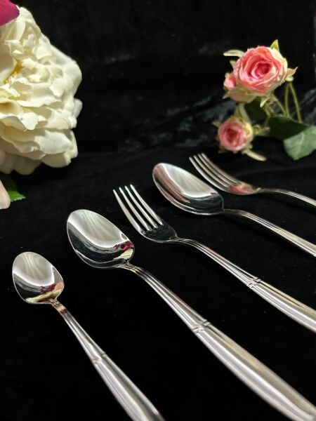 NEHİR BUKET  30 PARÇA KAŞIK ÇATAL TAKIMI