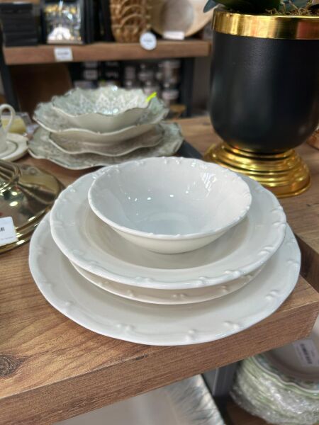 STAR 24  PARÇA TEMEK TAKIMI KREM ( LİANA)