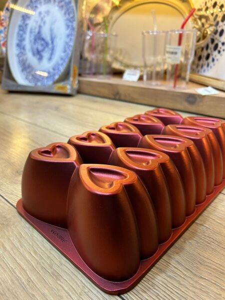 AMBOSS  DİKEY   KALPLİ KIRMIZI  KEK KALIBI