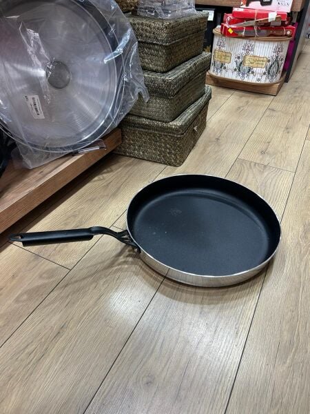 36 NUMARA KILIÇ TEFLON BÖREK TAVASI KAPAKSIZ