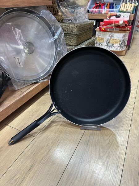 36 NUMARA KILIÇ TEFLON BÖREK TAVASI KAPAKSIZ