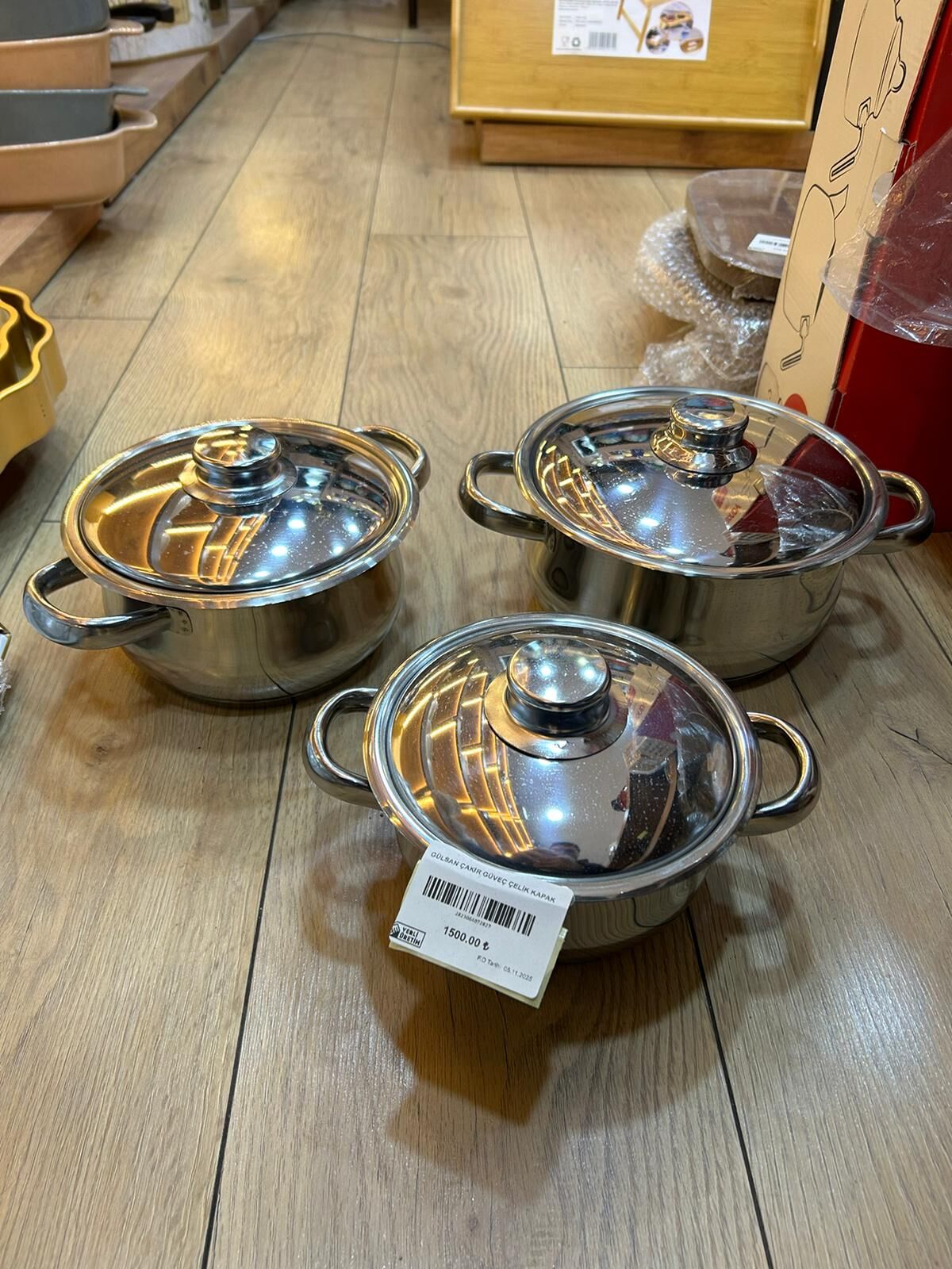 GÜLSAN ÇAKIR GÜVEÇ  ÇELİK KAPAKLI 3 LÜ TENCERE SET