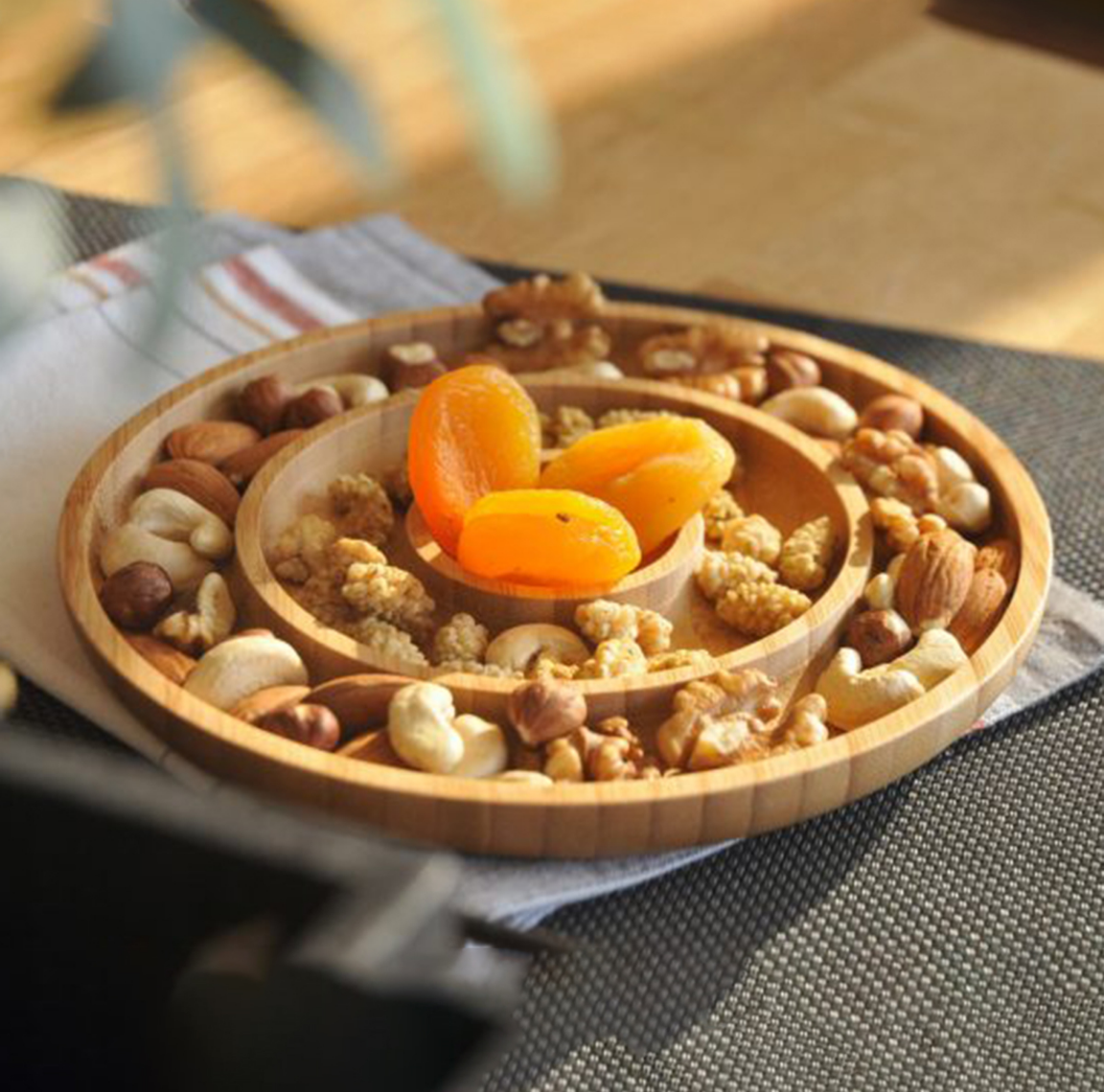 Zarif ve Göz Alan<br/> Bambu